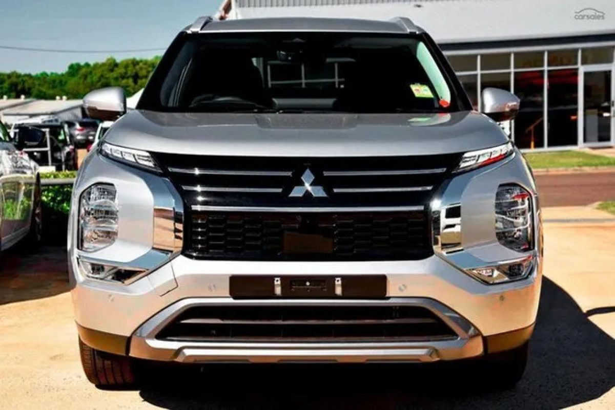 2025 Mitsubishi Outlander ZM MY25 LS AWD Sterling Silver 8 Speed Constant Variable Wagon