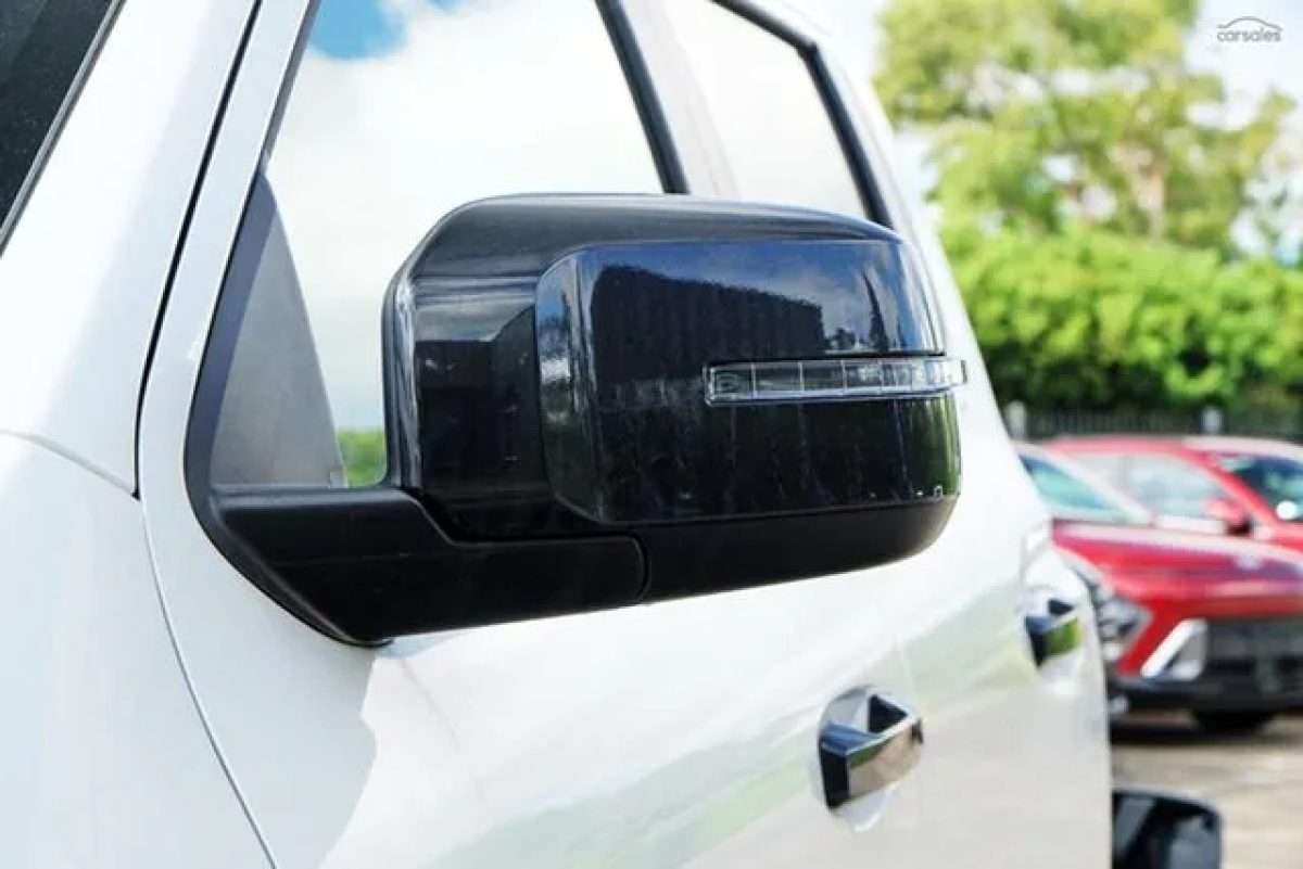 2025 Mitsubishi Triton MV MY25 GSR Double Cab 4x4 White Diamond 6 Speed Sports Automatic Cab Chassis