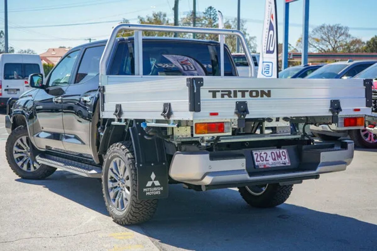 2025 Mitsubishi Triton MV MY25 GLS Double Cab 4x4 Black Mica 6 Speed Sports Automatic Cab Chassis