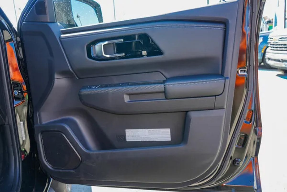 2025 Mitsubishi Triton MV MY25 GLS Double Cab 4x4 Black Mica 6 Speed Sports Automatic Cab Chassis