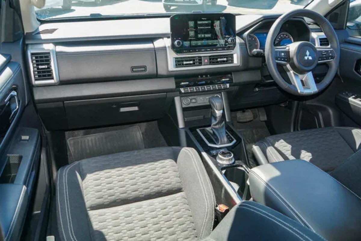 2025 Mitsubishi Triton MV MY25 GLS Double Cab 4x4 Black Mica 6 Speed Sports Automatic Cab Chassis
