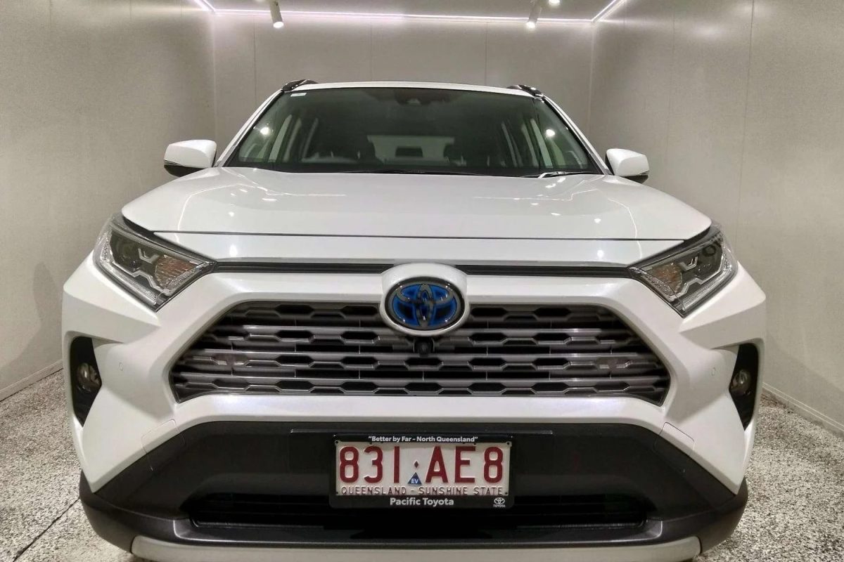 2020 Toyota RAV4 Hybrid Cruiser 2WD
