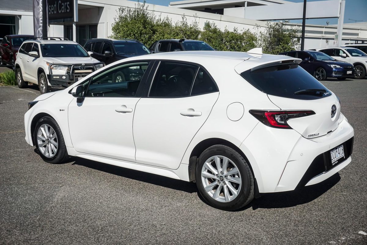 2025 Toyota Corolla SX