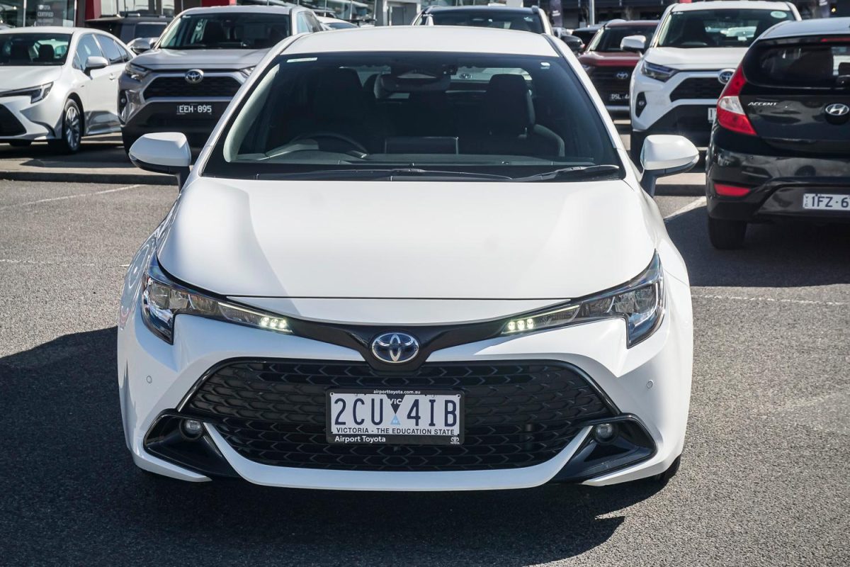 2025 Toyota Corolla SX