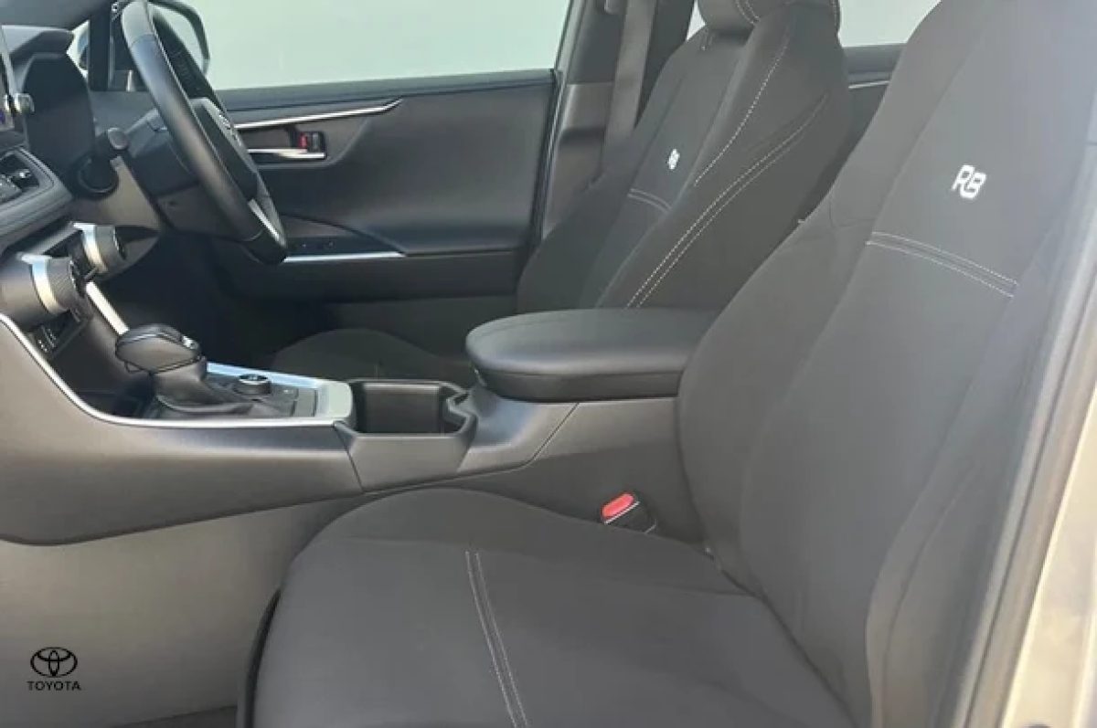 2024 Toyota RAV4 XSE