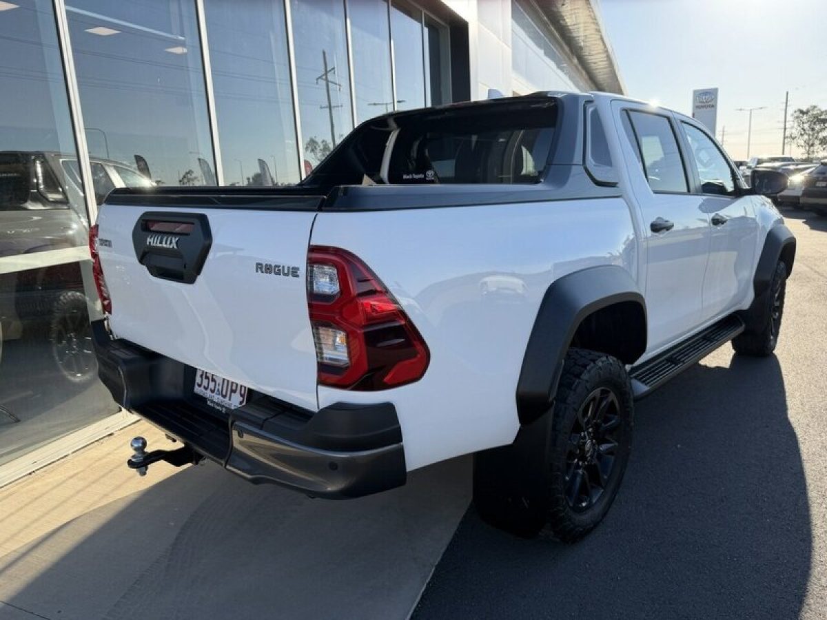 2025 Toyota Hilux Rogue Double Cab 48V