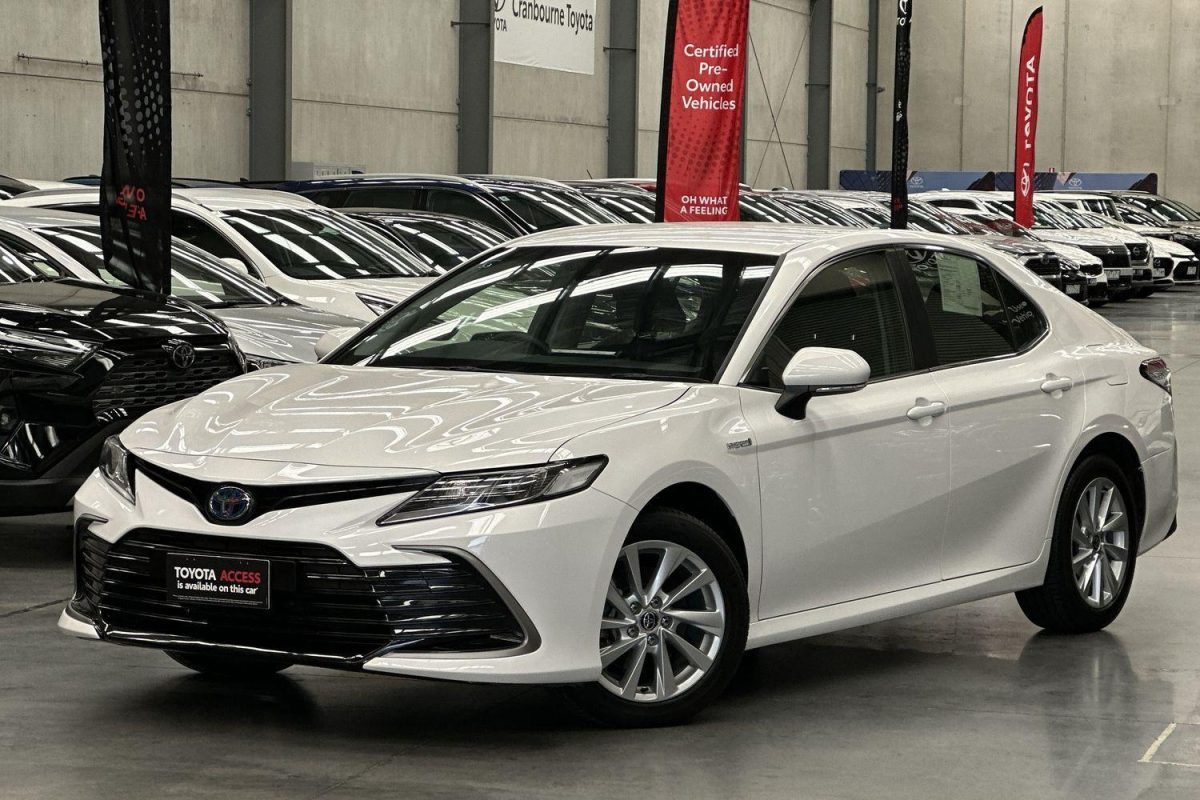 2024 Toyota Camry Hybrid Ascent