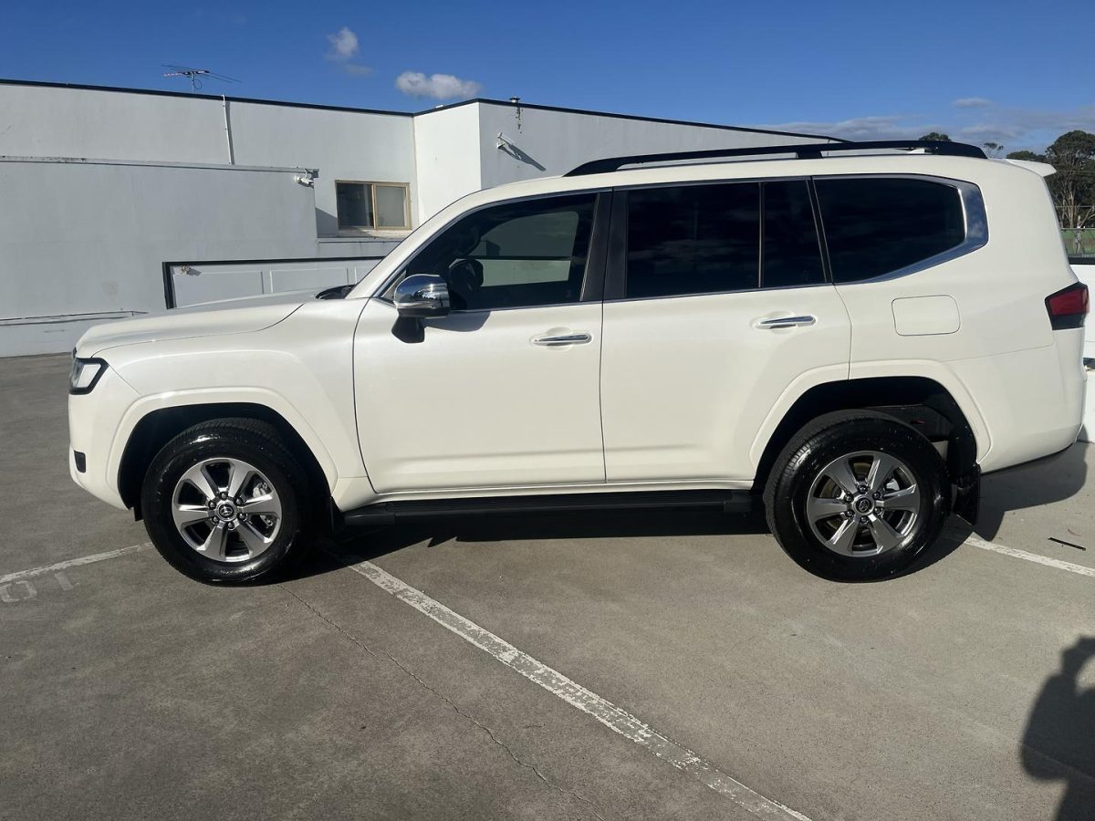 2023 Toyota Landcruiser Sahara