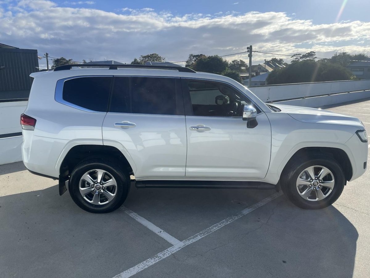2023 Toyota Landcruiser Sahara