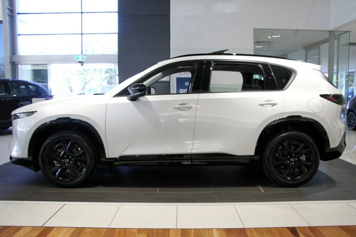 2026 Mazda CX-5 KM0HA0 G25 SKYACTIV-Drive i-ACTIV AWD Akera Rhodium White 6 Speed Sports Automatic