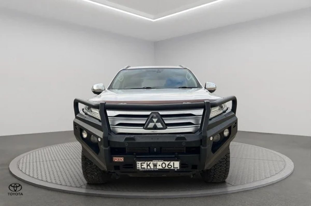 2020 Mitsubishi Pajero Sport Exceed
