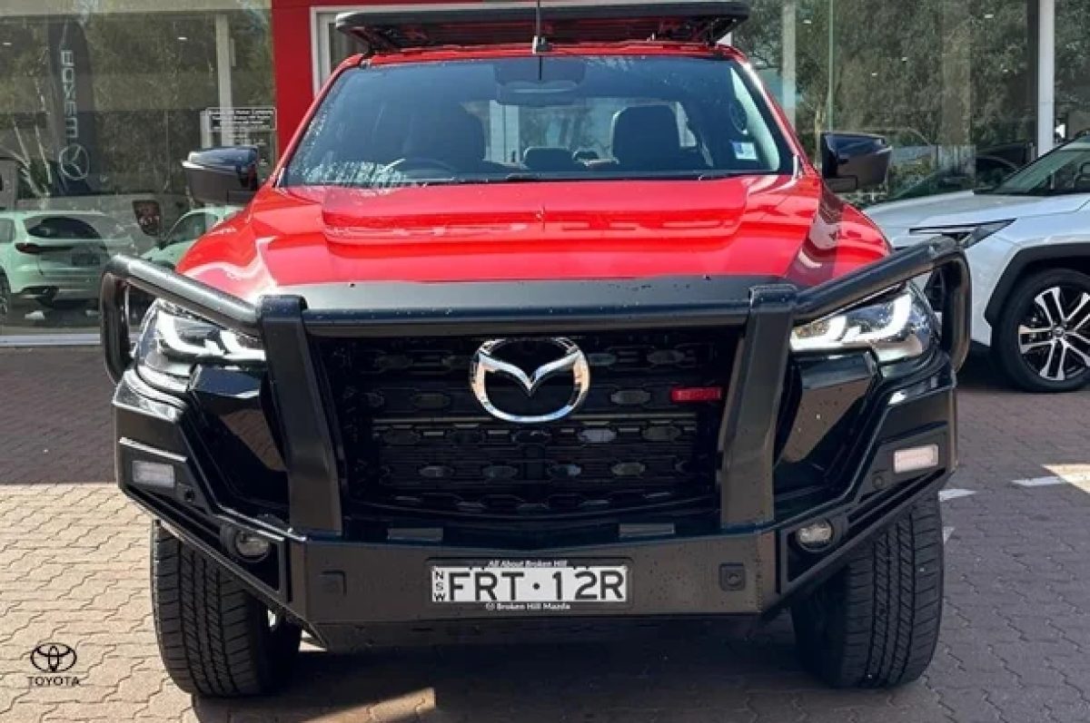 2025 Mazda BT-50 SP