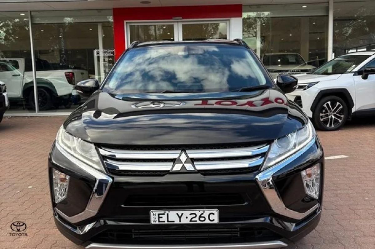 2020 Mitsubishi Eclipse Cross LS