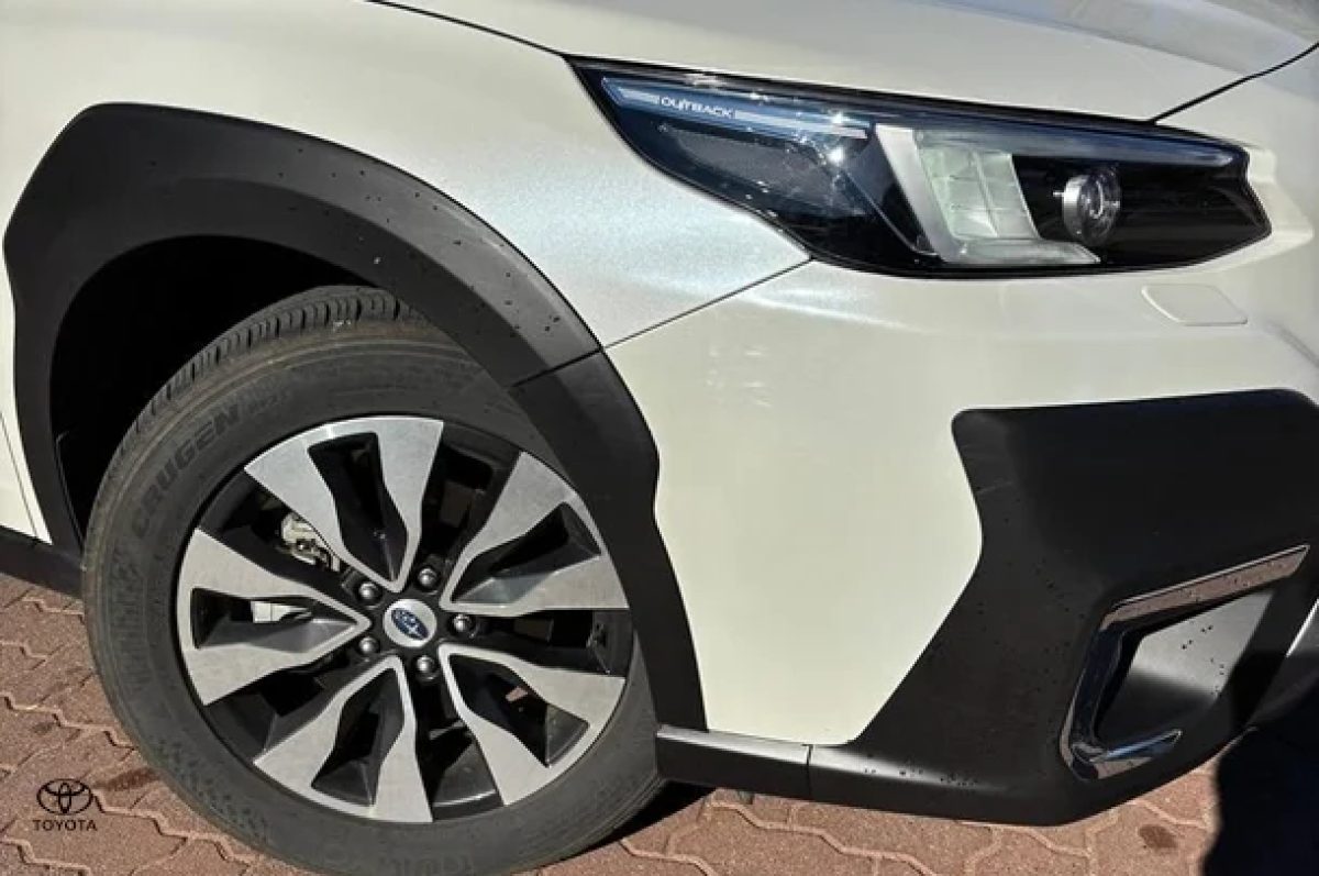 2023 Subaru Outback AWD Touring