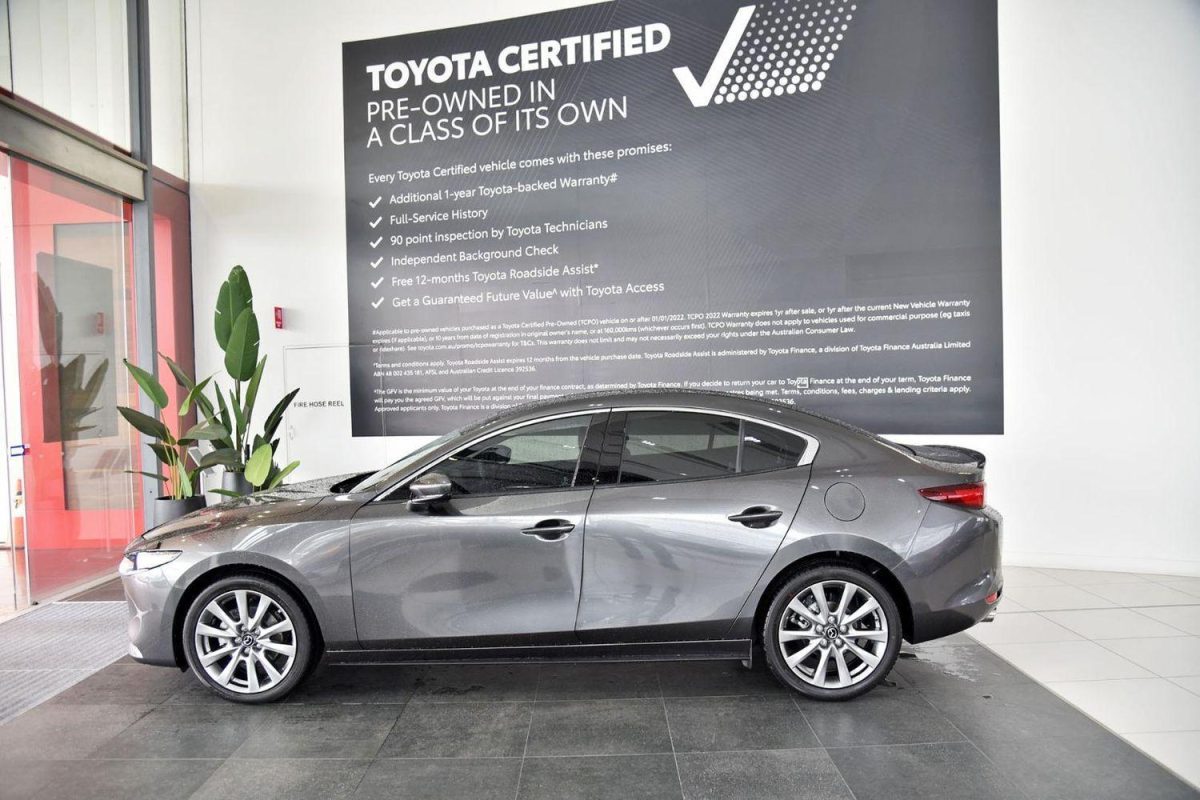 2025 Mazda 3 G25 Astina