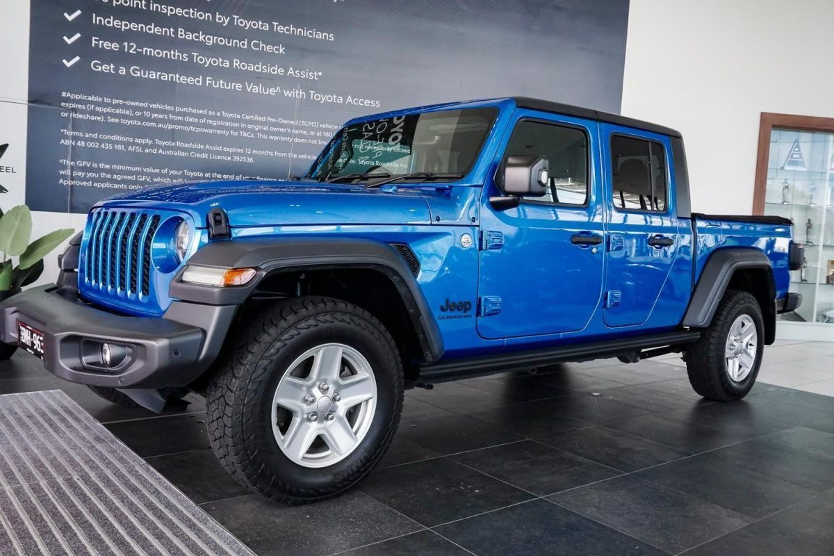 2020 JEEP GLADIATOR Sport S