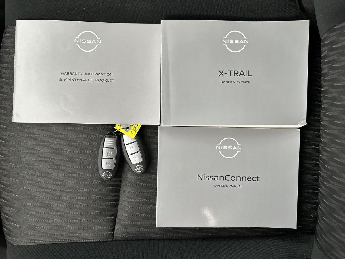 2021 Nissan X-TRAIL ST