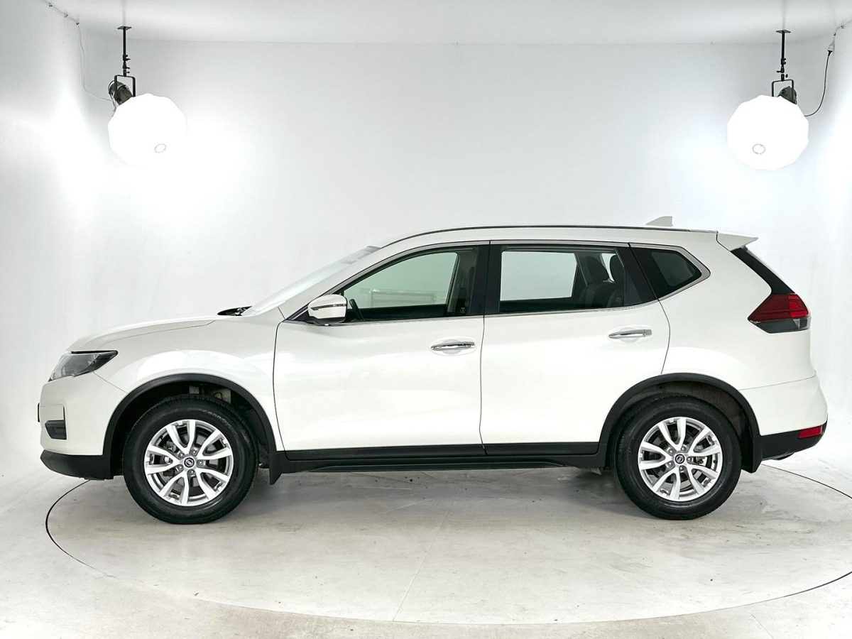 2021 Nissan X-TRAIL ST