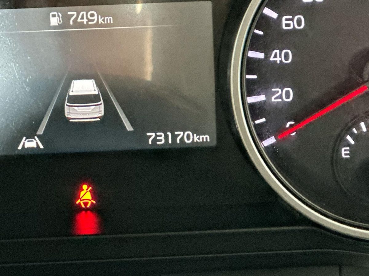 2023 Kia Carnival S