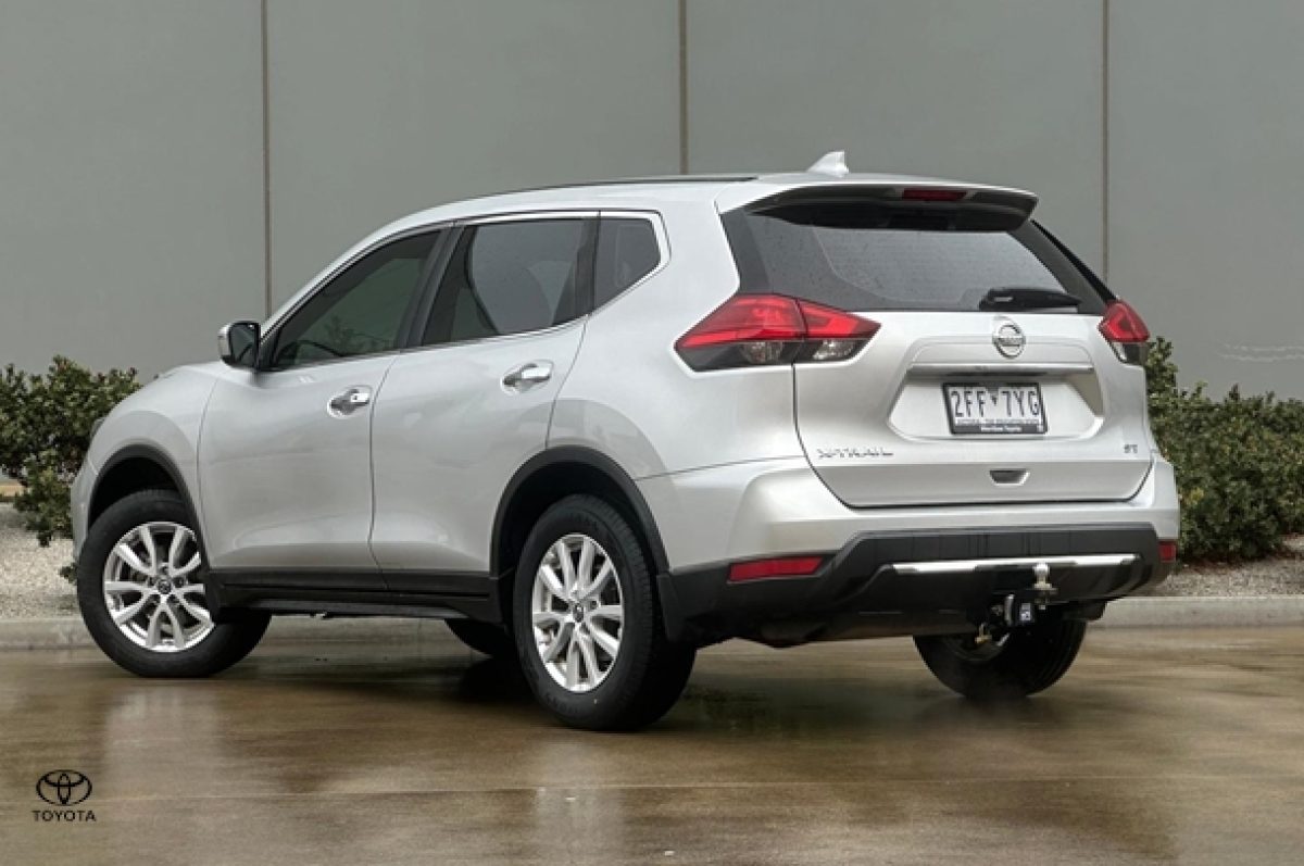 2018 Nissan X-TRAIL ST