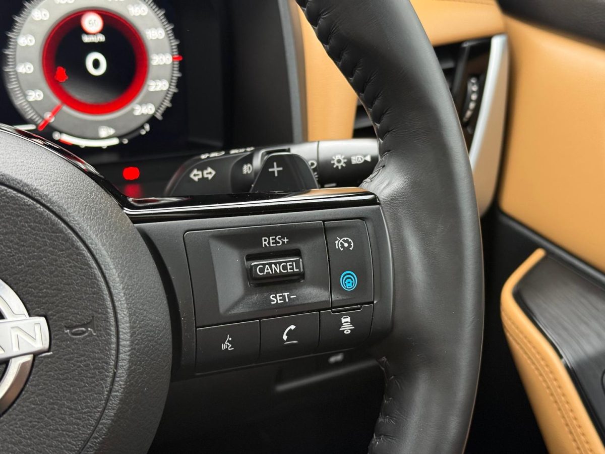 2024 NISSAN X-TRAIL Ti-L