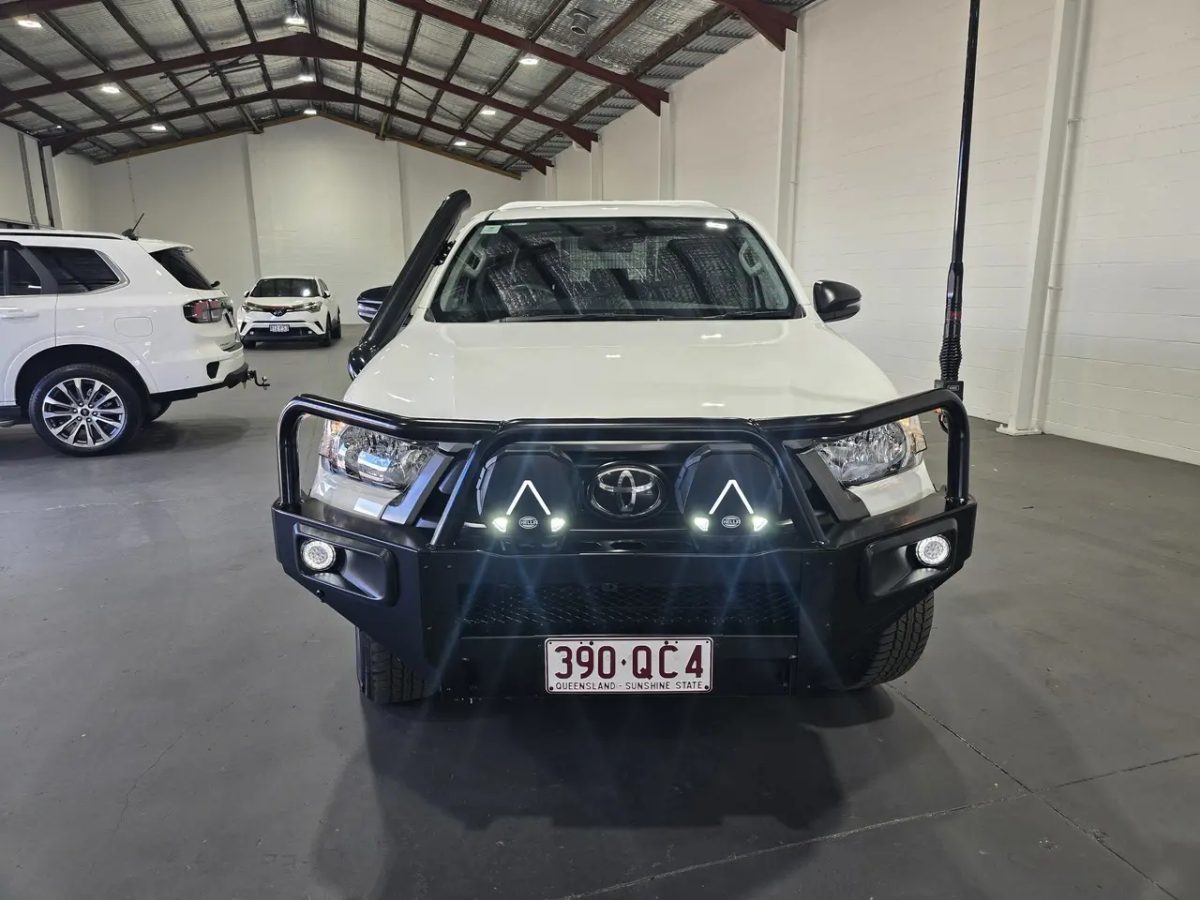 2022 Toyota Hilux GUN136R SR Double Cab 4x2 Hi-Rider Glacier White 6 Speed Manual Utility