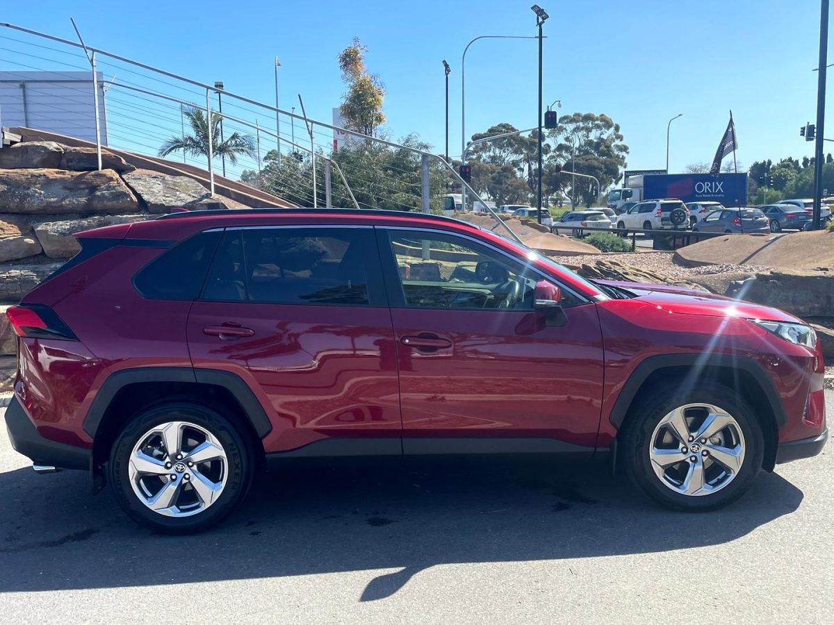 2021 Toyota RAV4 GXL-2WD
