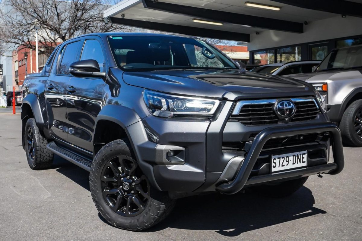 2023 Toyota Hilux Rogue