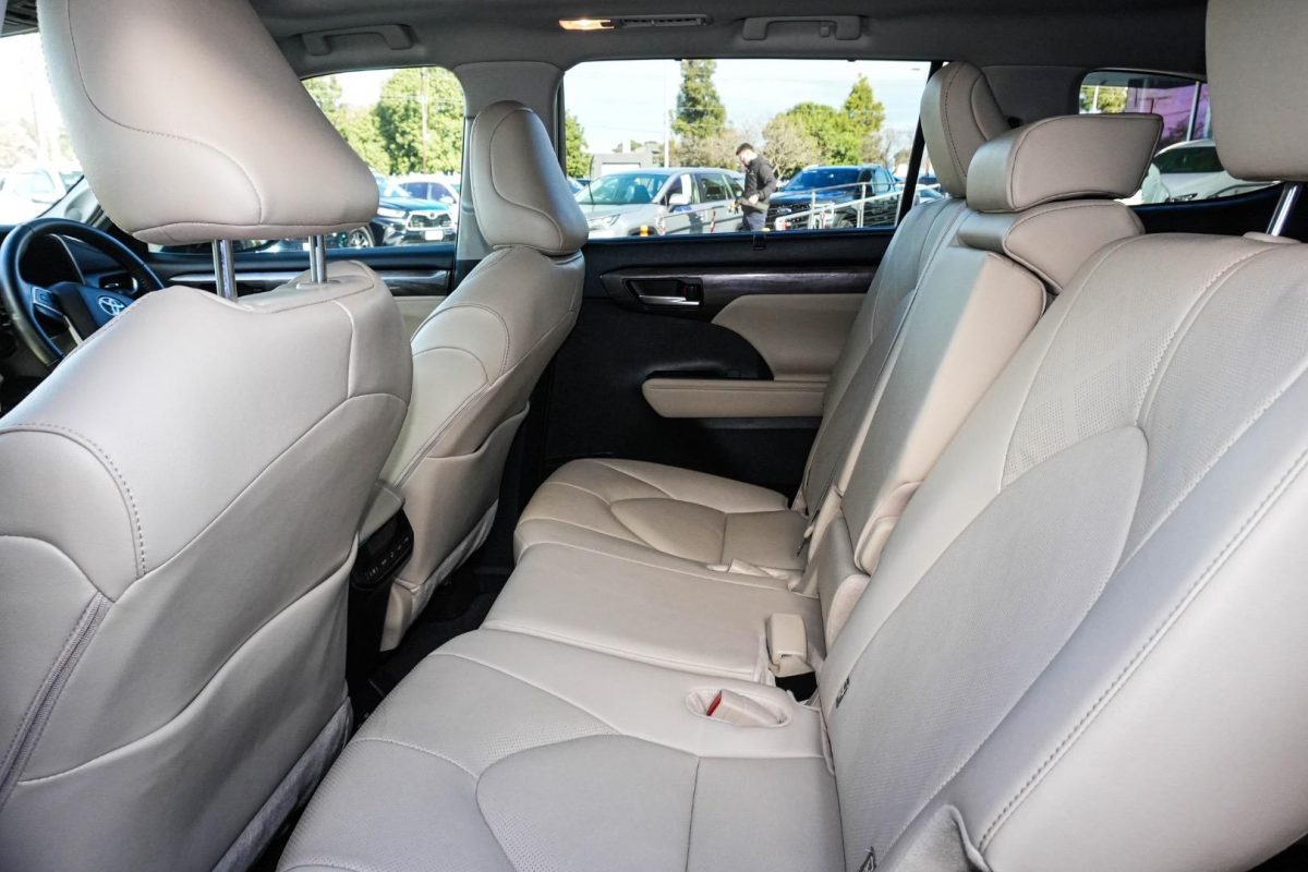2024 Toyota Kluger Hybrid AWD GRANDE