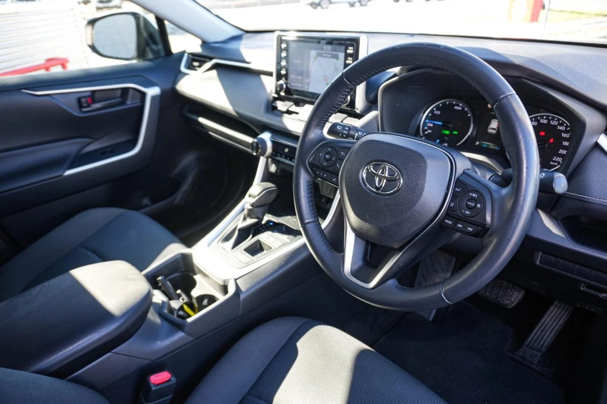2021 Toyota RAV4 GX-2WD