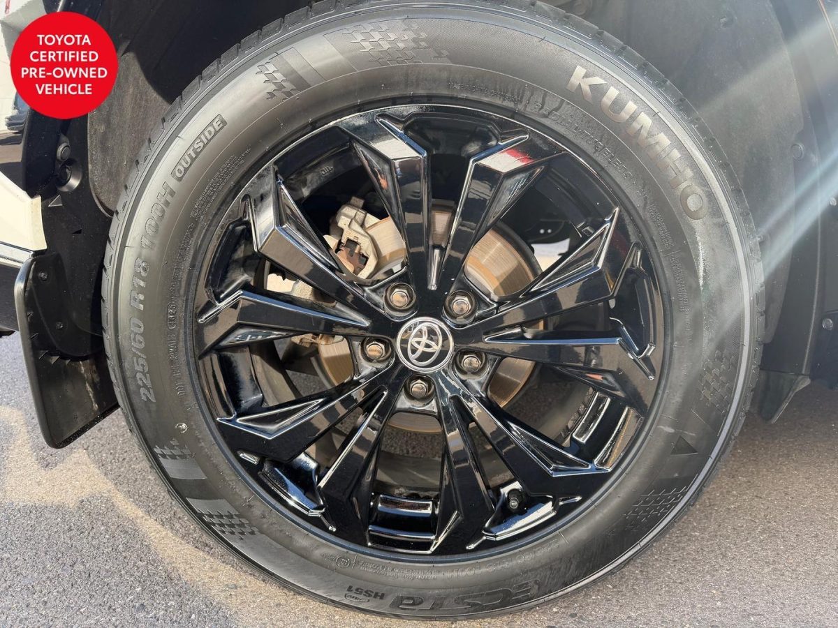 2022 Toyota RAV4 Hybrid XSE (2WD)