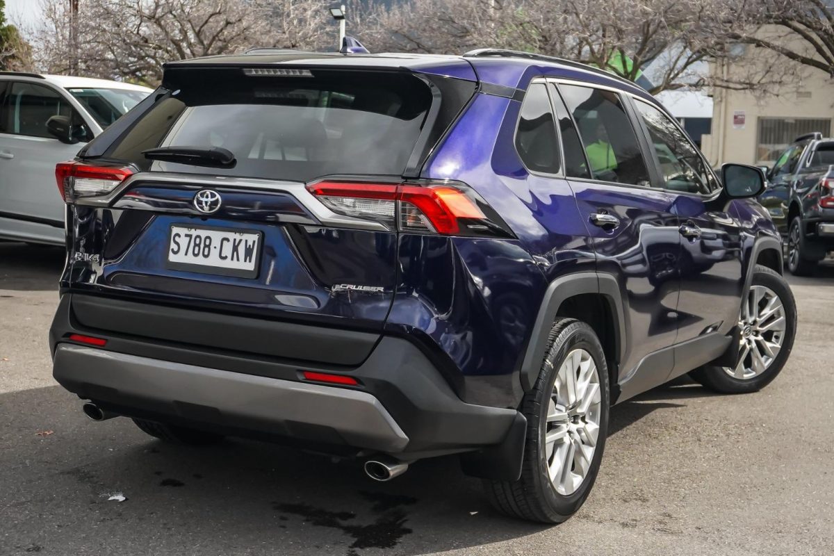 2021 Toyota RAV4 Cruiser 2WD