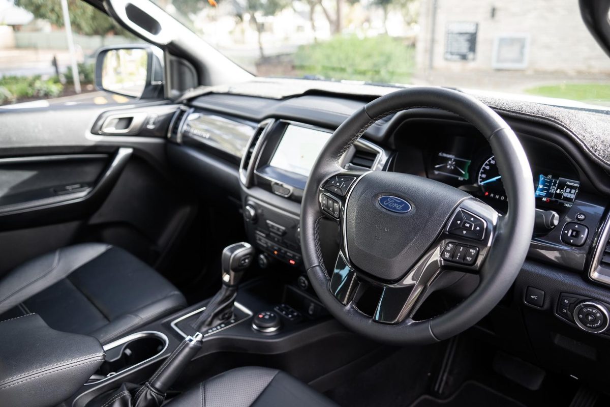2022 Ford Everest Titanium