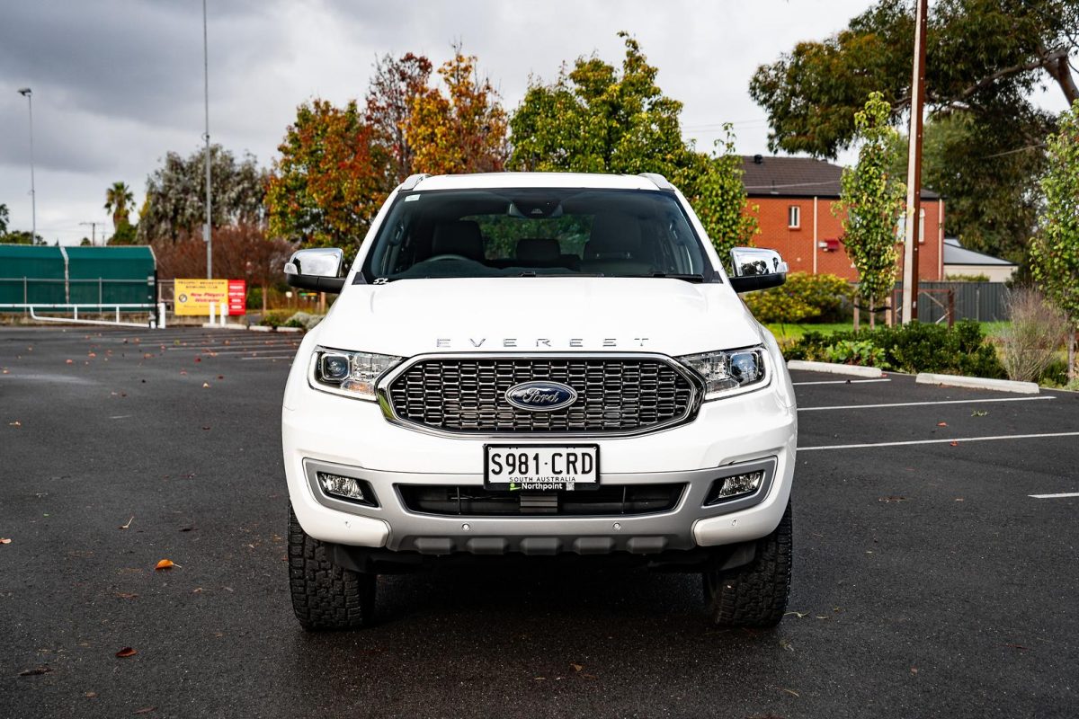 2022 Ford Everest Titanium