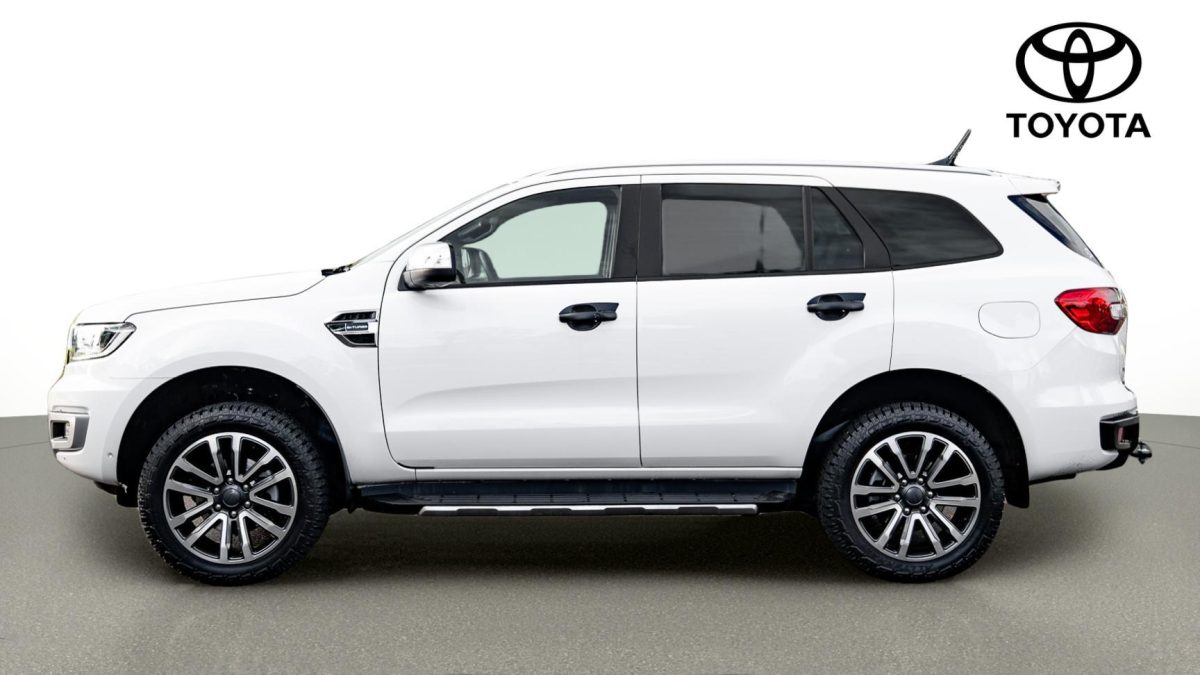2022 Ford Everest Titanium