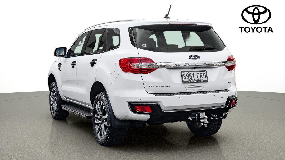 2022 Ford Everest Titanium
