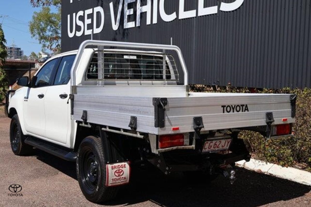 2020 Toyota Hilux SR
