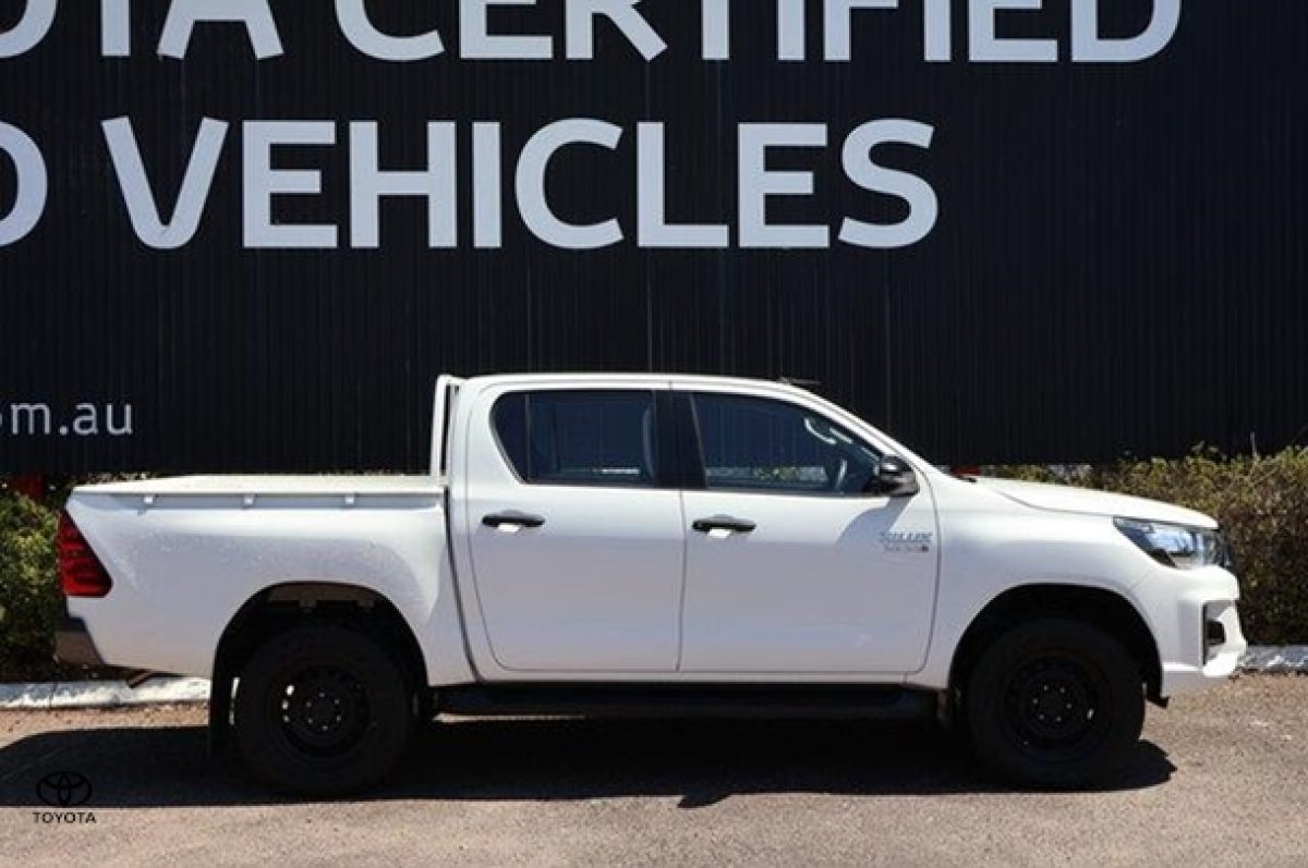 2020 Toyota Hilux SR