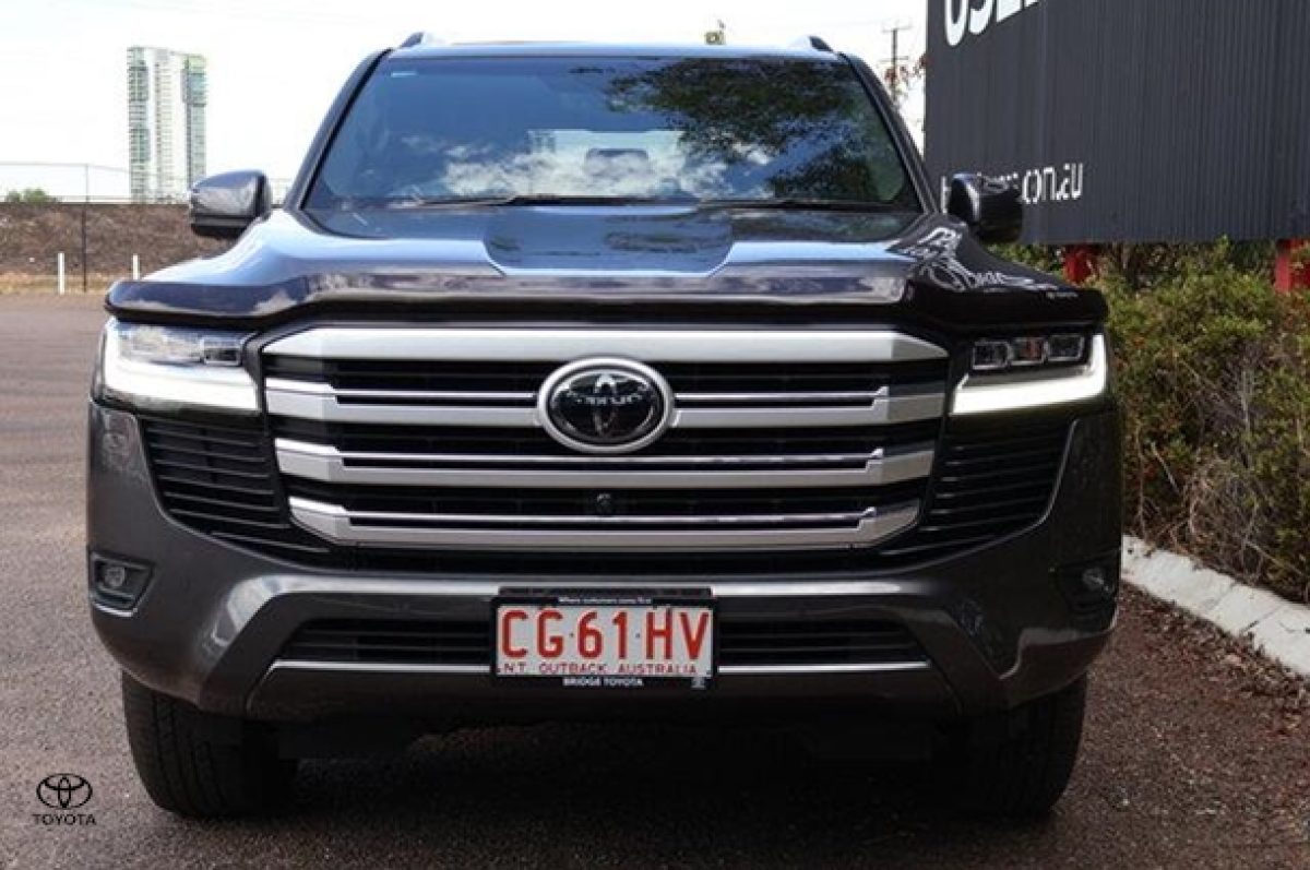 2022 Toyota Landcruiser VX