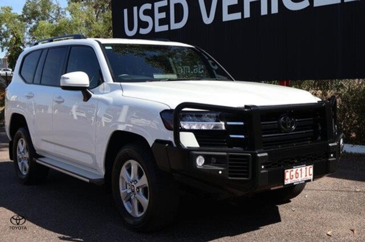 2024 Toyota Landcruiser GXL