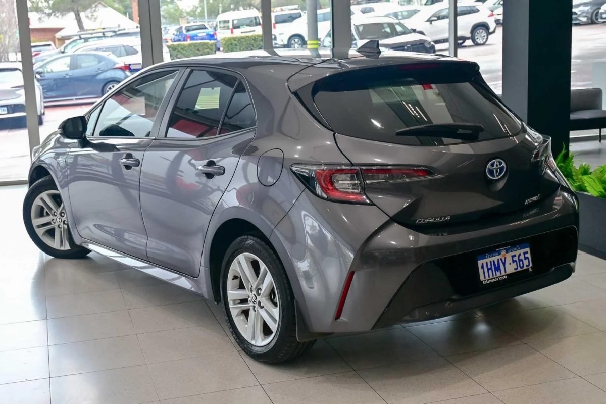 2021 Toyota Corolla Hatch Hybrid SX