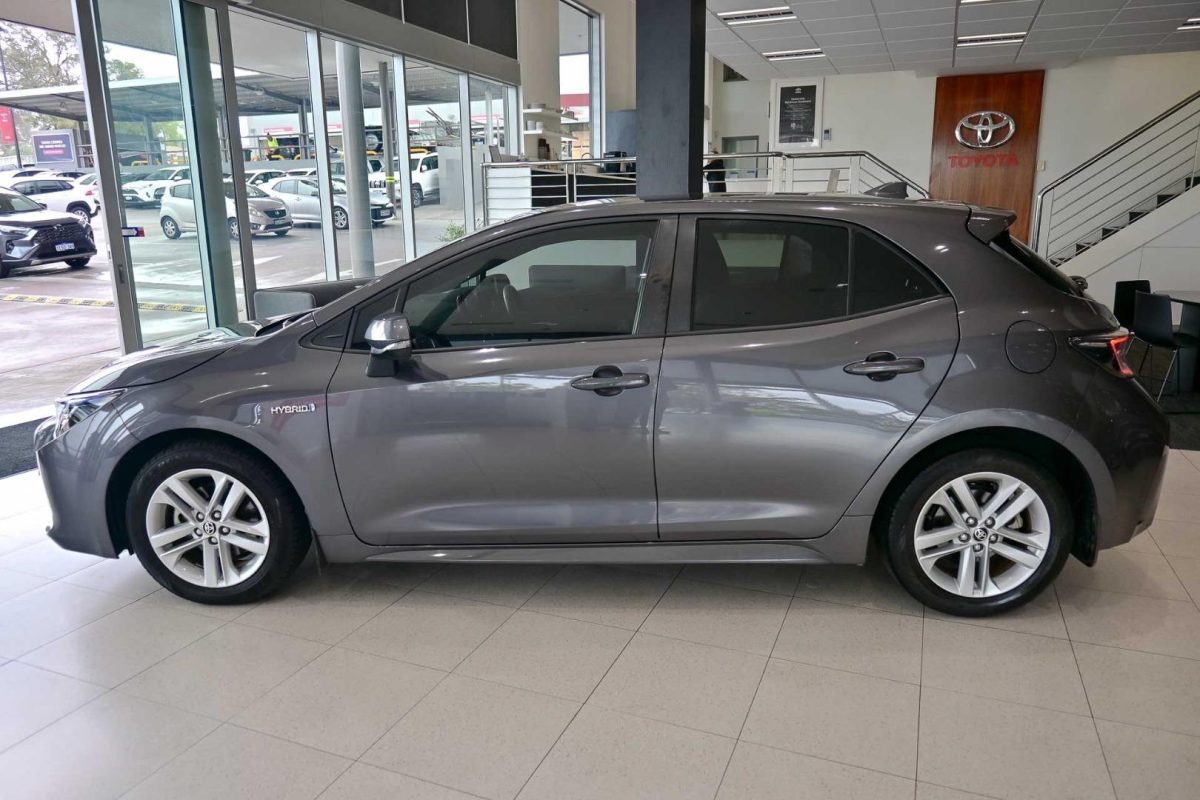 2021 Toyota Corolla Hatch Hybrid SX