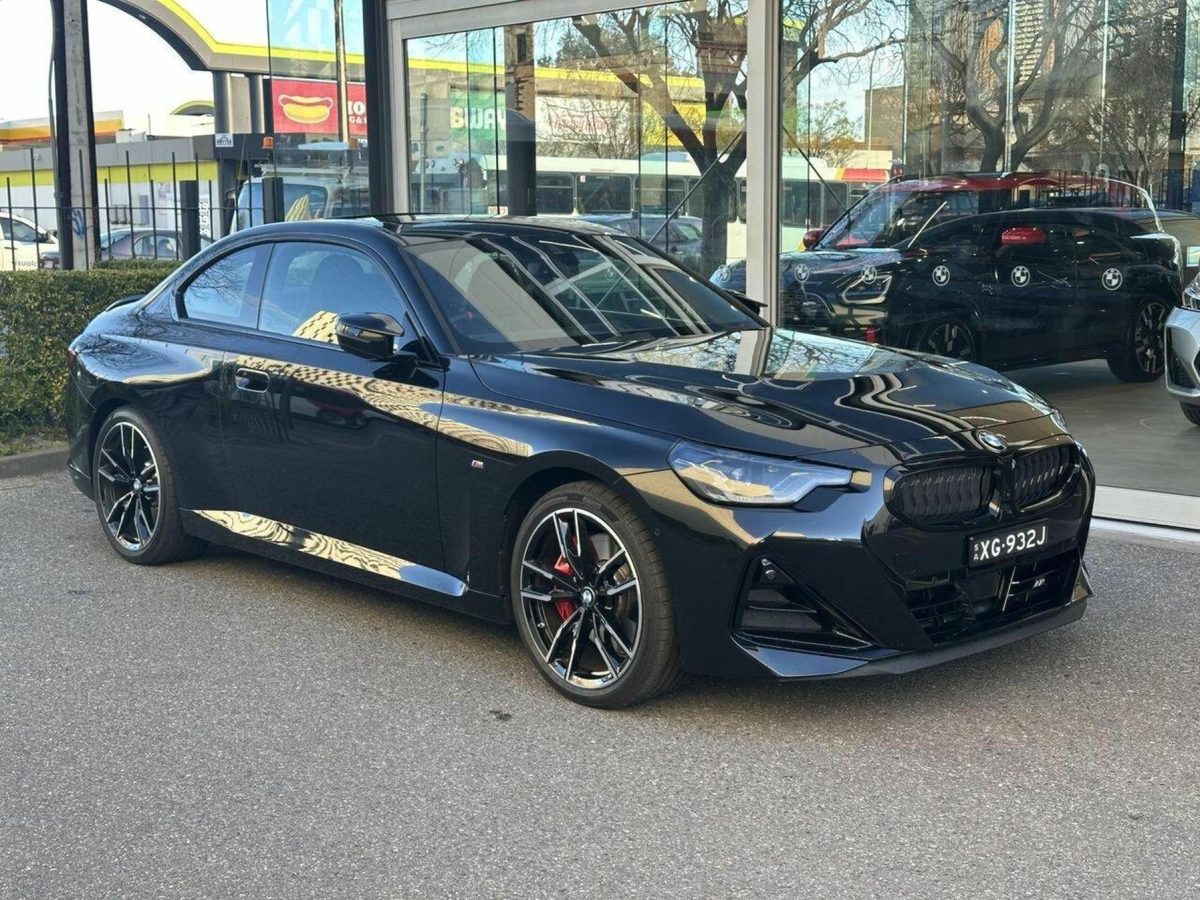 2025 BMW 2 Series M240i xDrive