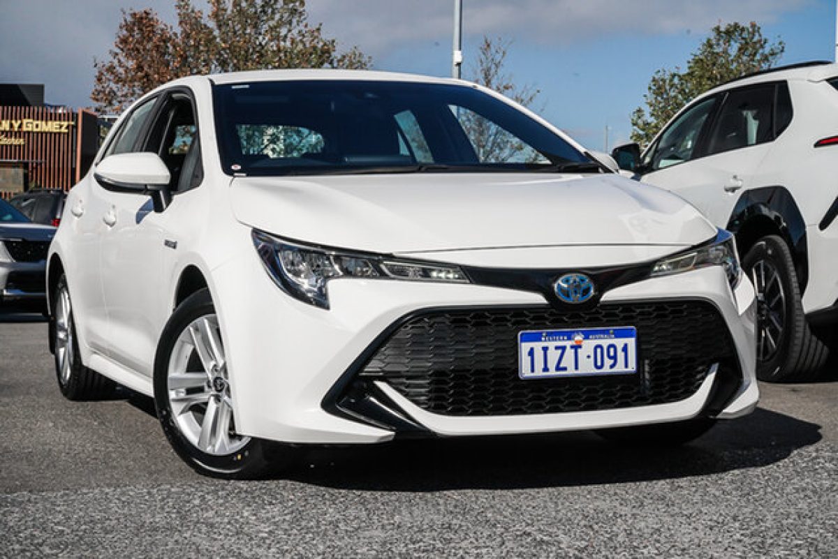2020 Toyota Corolla Hatch Hybrid Ascent Sport