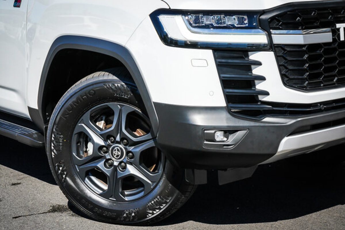 2022 Toyota Landcruiser GR-S