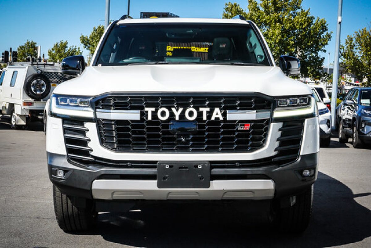 2022 Toyota Landcruiser GR-S