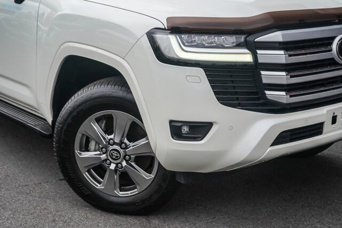 2022 Toyota Landcruiser VX