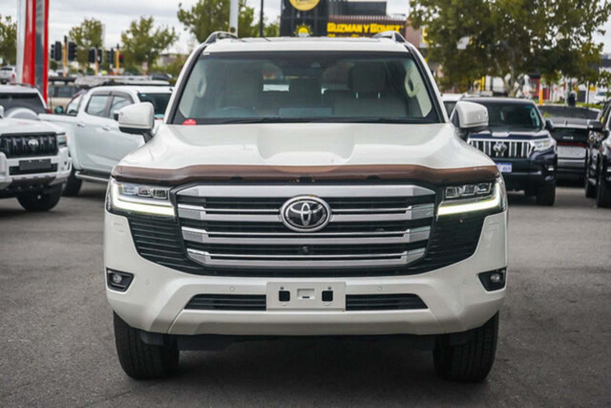 2022 Toyota Landcruiser VX