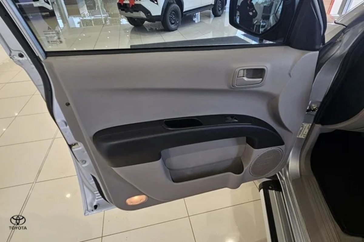 2015 Mitsubishi Triton GLX