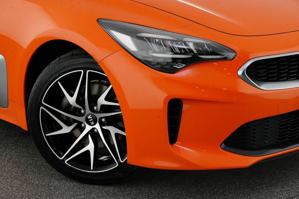 2020 Kia Stinger 200S